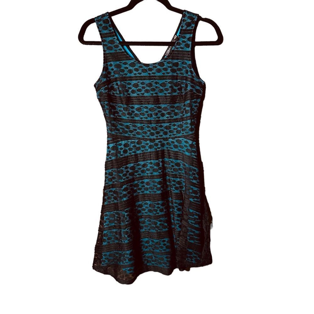 Doe & Rae Black Blue Lace Dress Sz S